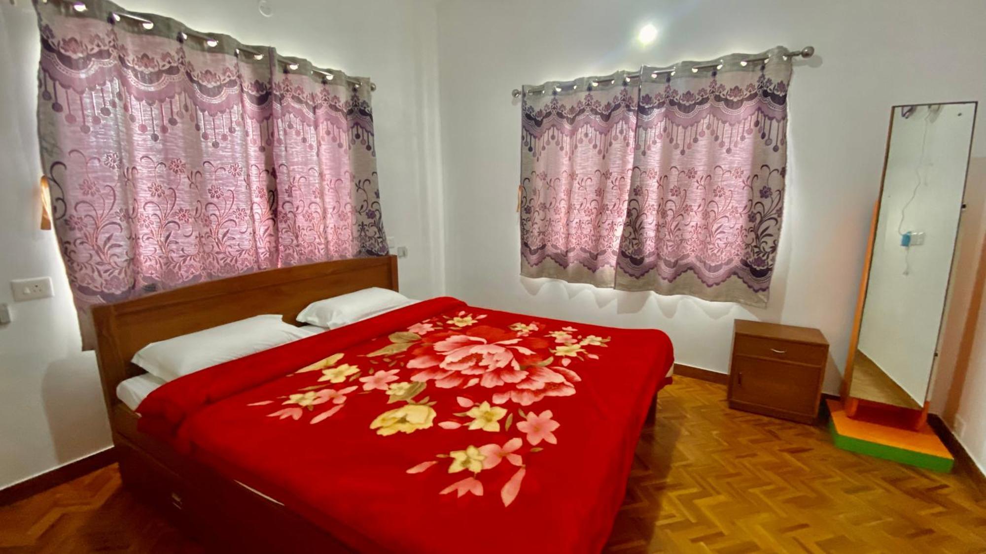 La Flora Kodaikanal Exterior photo
